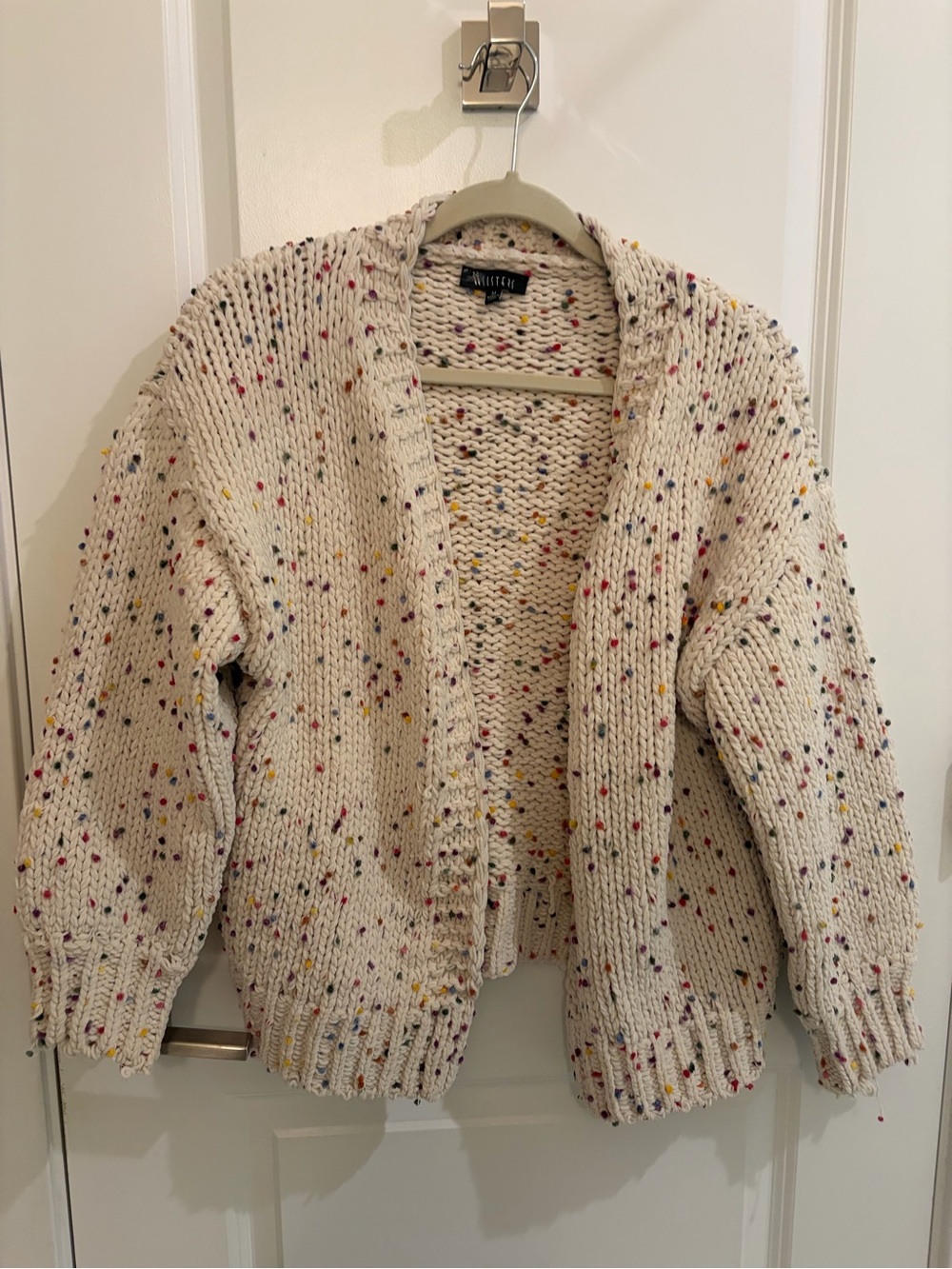 Cream-colored chunky knit
speckled Open-Front Cardigan Sweater